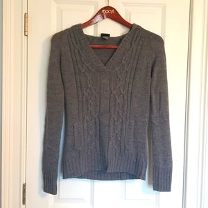 Dots V Neck Hooded Gray Knit Sweater, Size M